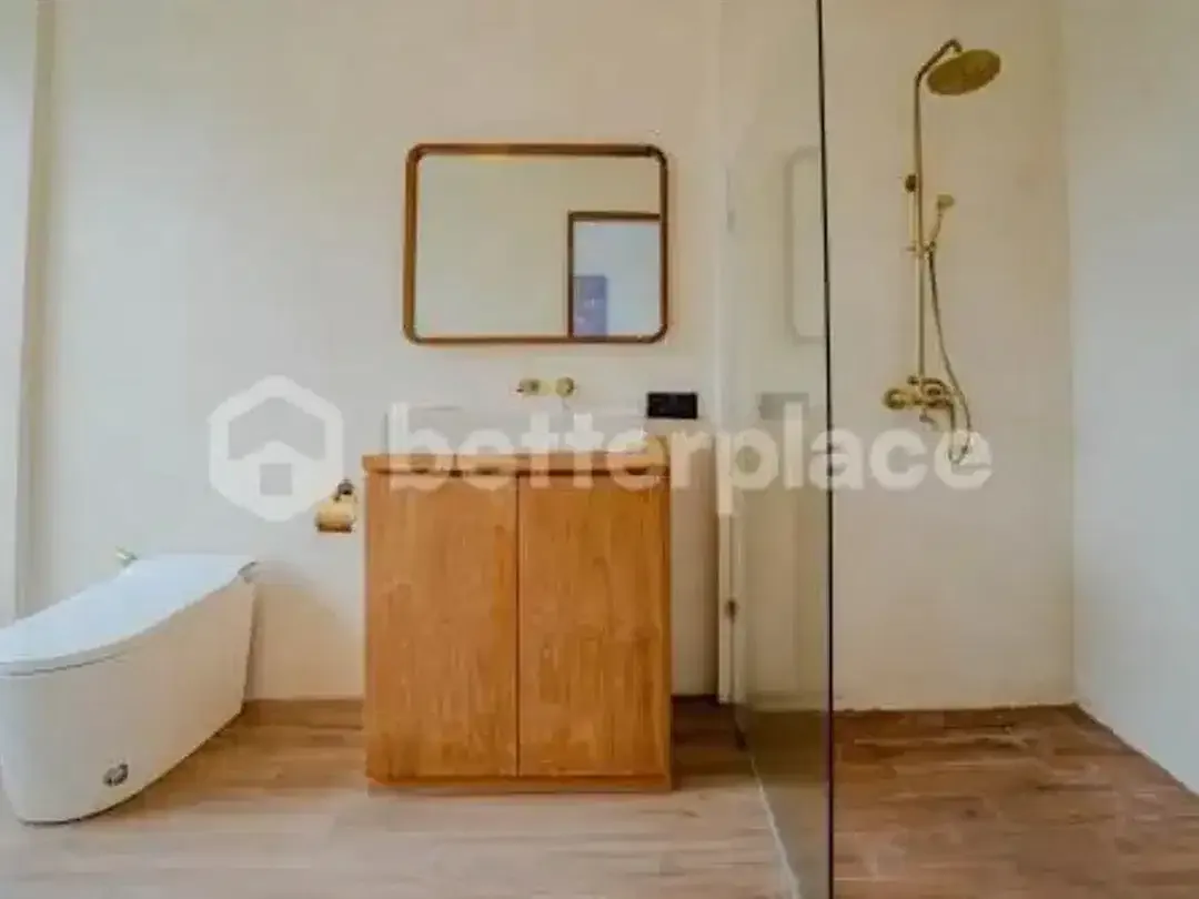 Income-Generating Ubud Gem – Stylish Fully Furnished 2-Bed Villa with High-Rated Booking Accounts, Dedicated Staff, and Seamless Ownership Transition - Image 9 of 10