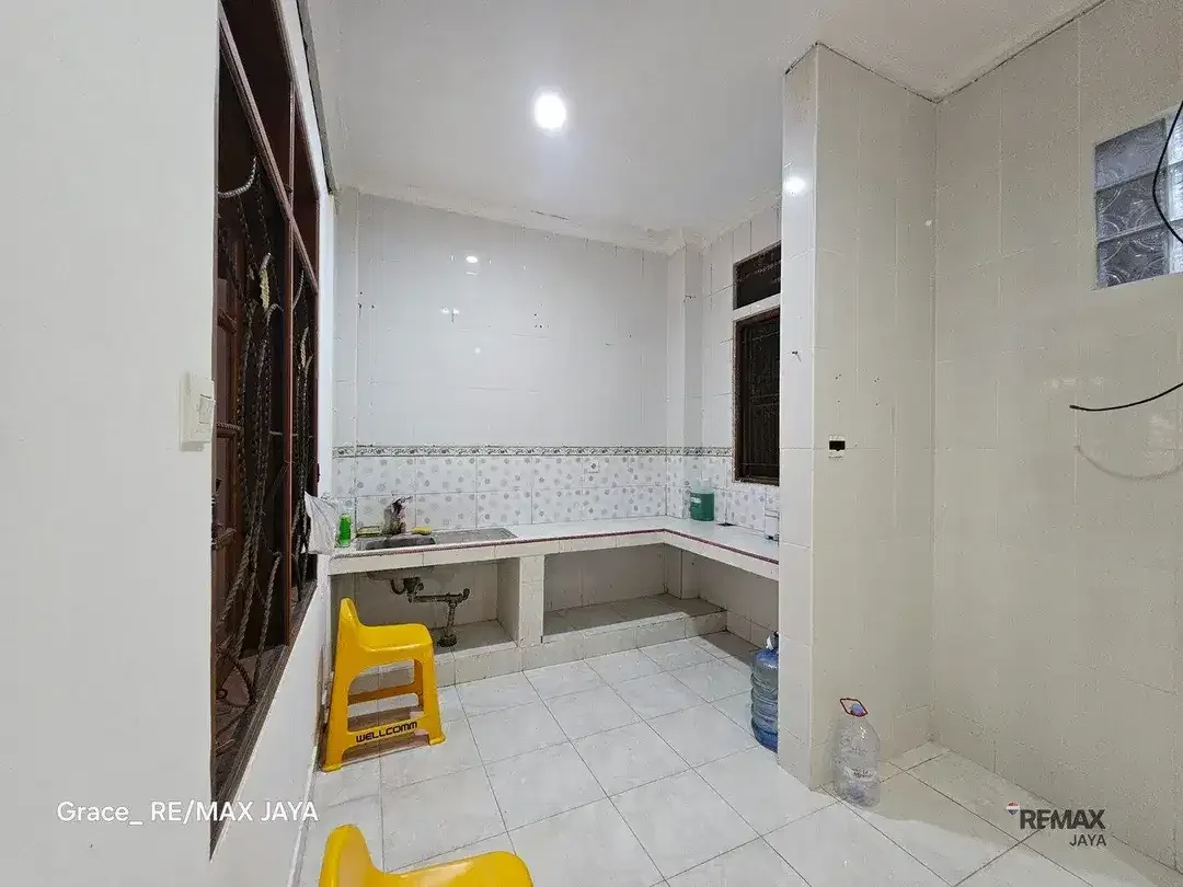 Rumah 4 Kamar Dijual di Area Teuku Umar, Denpasar Barat - Image 4 of 10