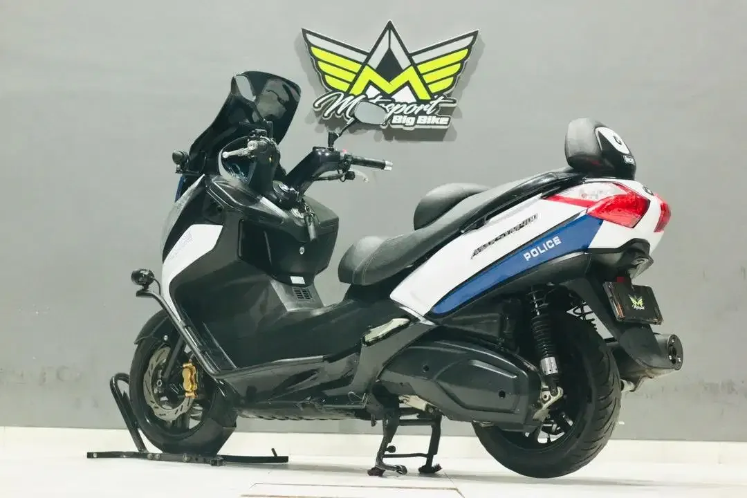 Sym Maxsym 400i mulus piaggio MP3 ADV750 xmax Forza - Image 2 of 4