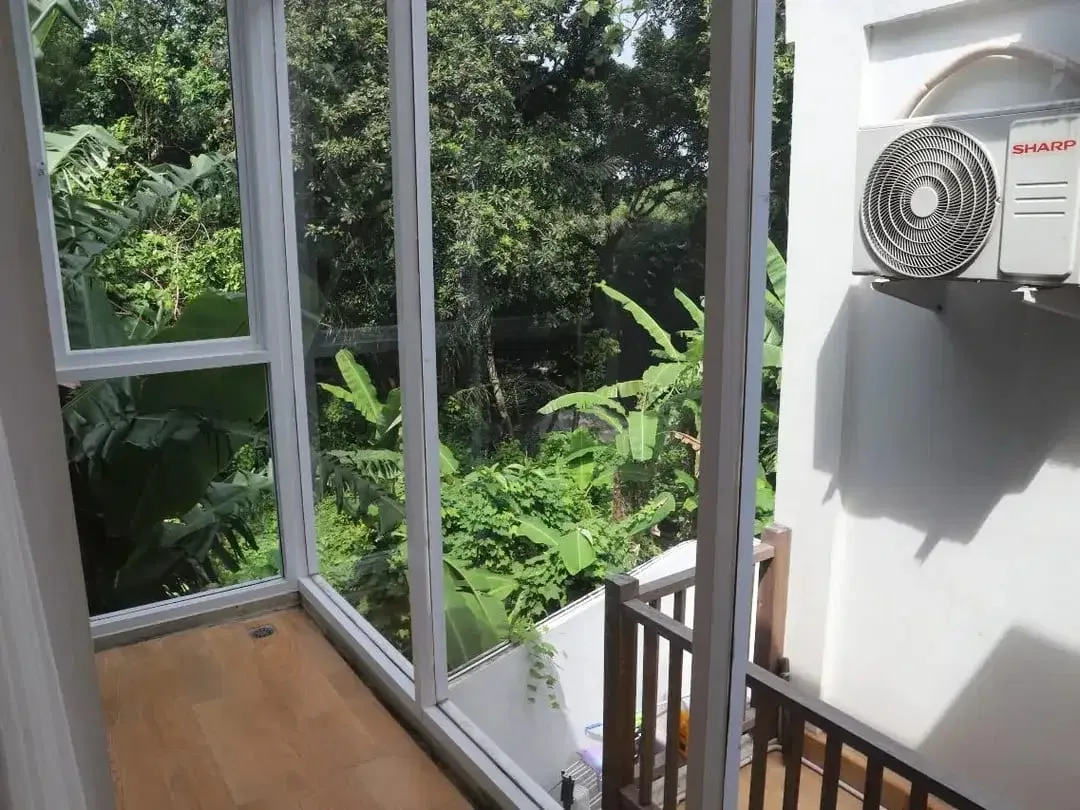 DIJUAL MURAHH RUMAH / VILLA DI BALI  PRIVATE POOL 15 menit ke canggu - Image 3 of 10