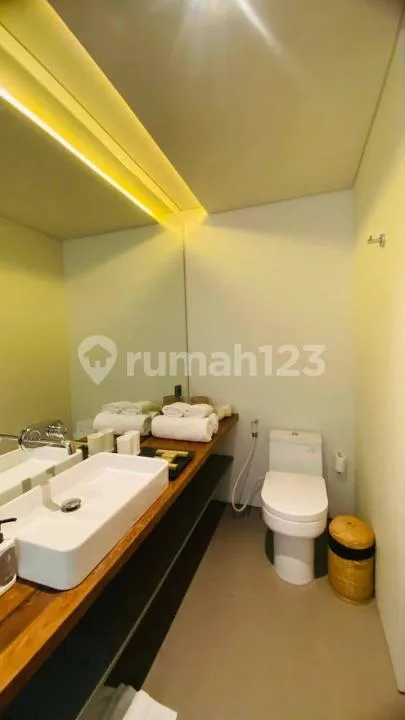 Villa Full Furnished Zona Kuning Strategis di Kayu Tulang, Canggu - Image 3 of 4
