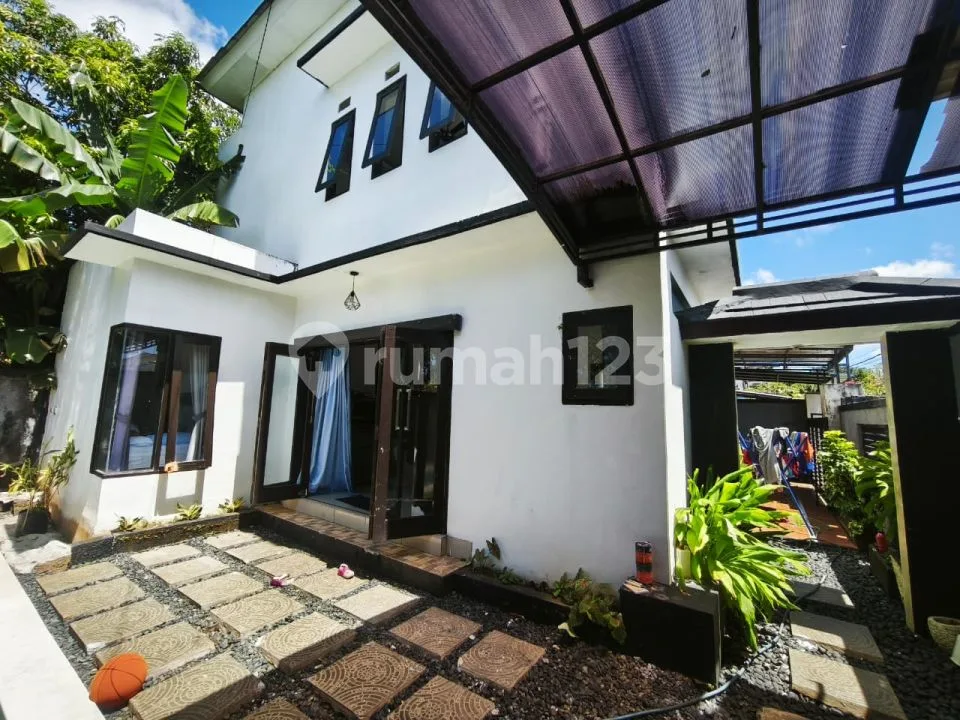 Rumah di Daerah Jimbaran - Image 4 of 4