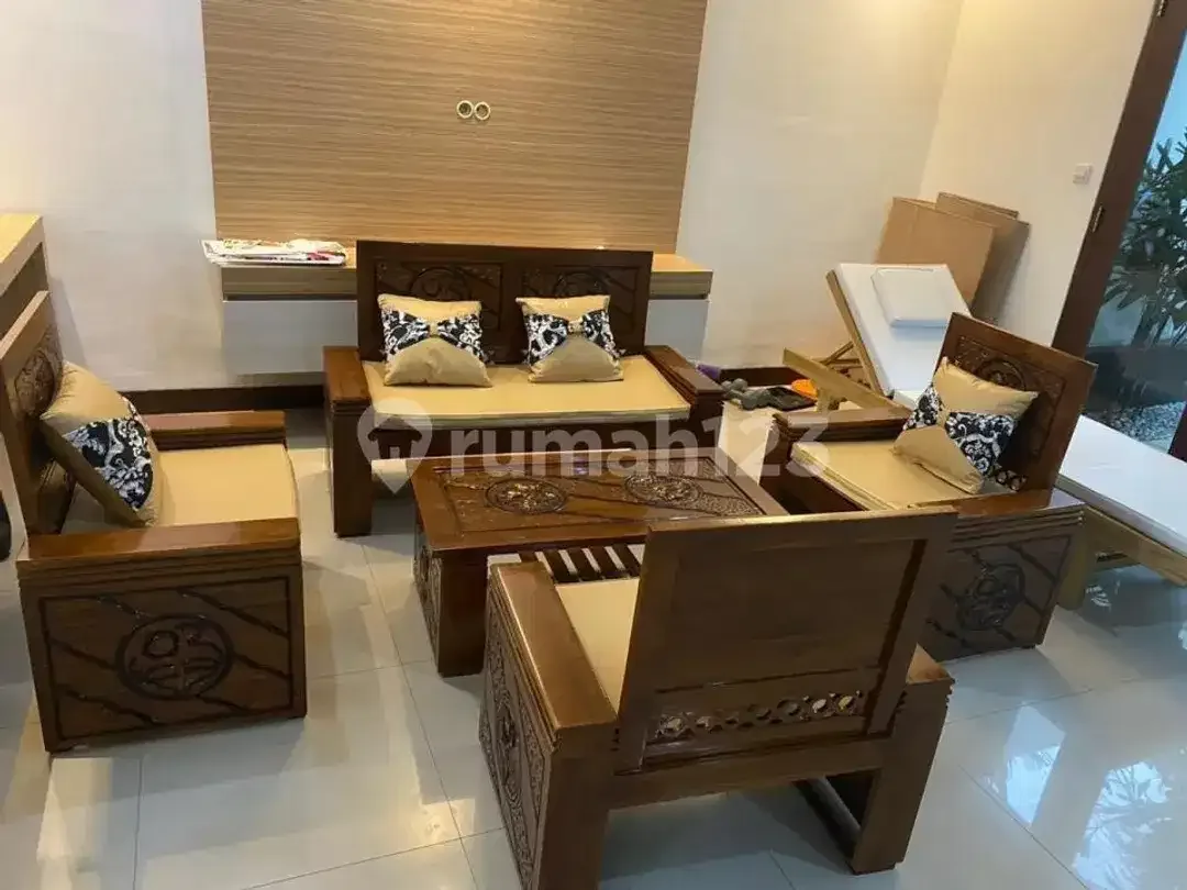Villa Lantai 2 Area Renon Lingkungan Tenang Ramah Keluarga - Image 7 of 8