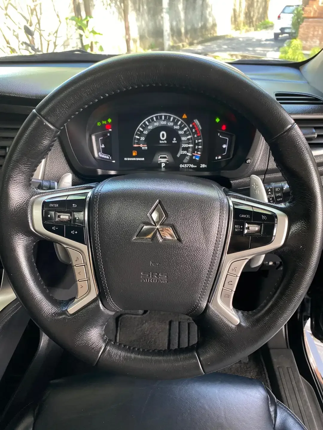 Pajero Sport Dakar 2.4 Diesel AT 2021 - Image 6 of 10