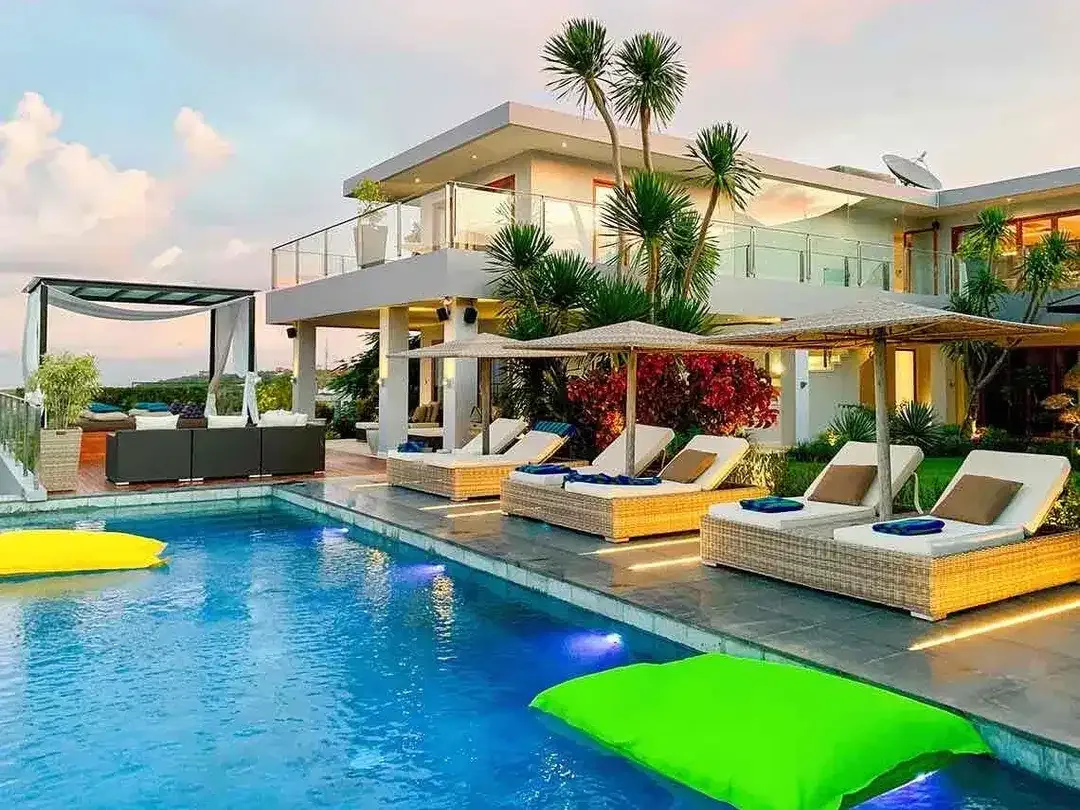 5 BEDROOMS PANORAMIC  OCEAN VIEW PRIVATE LUXURY RESIDENCE AT JIMBARAN - Image 10 of 10