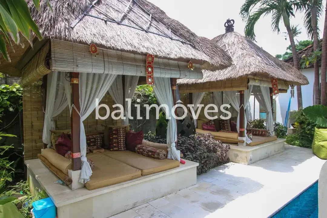 Dijual Homestay Mewah Lima Kamar Tidur di Tepi Pantai Sanur - Image 6 of 10