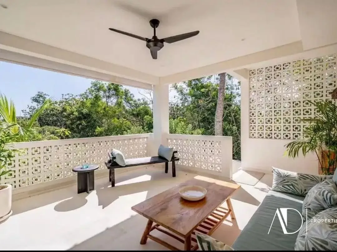 FREEHOLD & LEASEHOLD | MEDITERRANEAN VILLA IN ULUWATU - Image 4 of 10