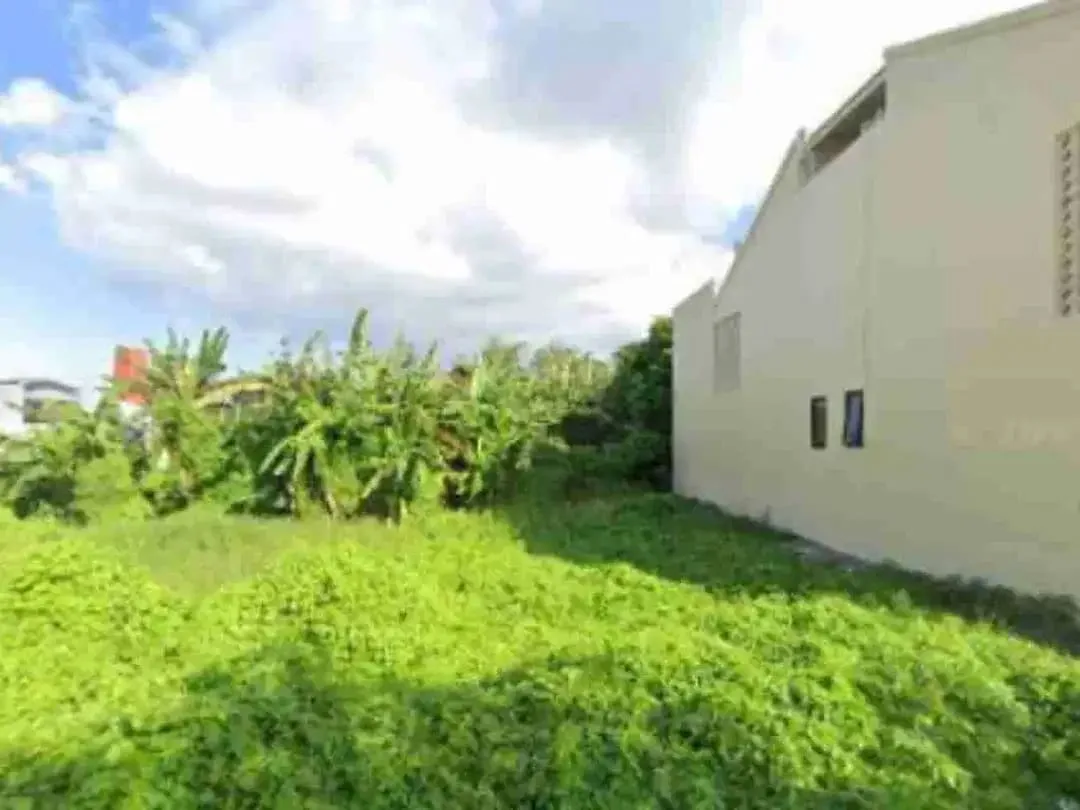 TANAH LUASAN KECILPERERENAN JAKAN SEMPOL TERSEDIA 2 PLOT COCOK UNTUK VILLA GUESTHOUSE - Image 1 of 10