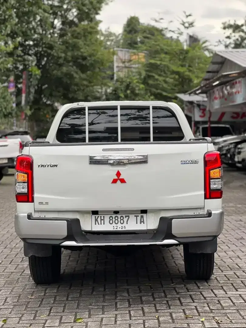 TRITON GLS Tangan Pertama 2021 - Image 5 of 10