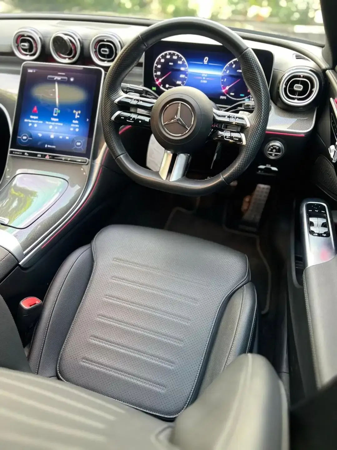 Mercy C300 AMG 2023 - Image 9 of 10