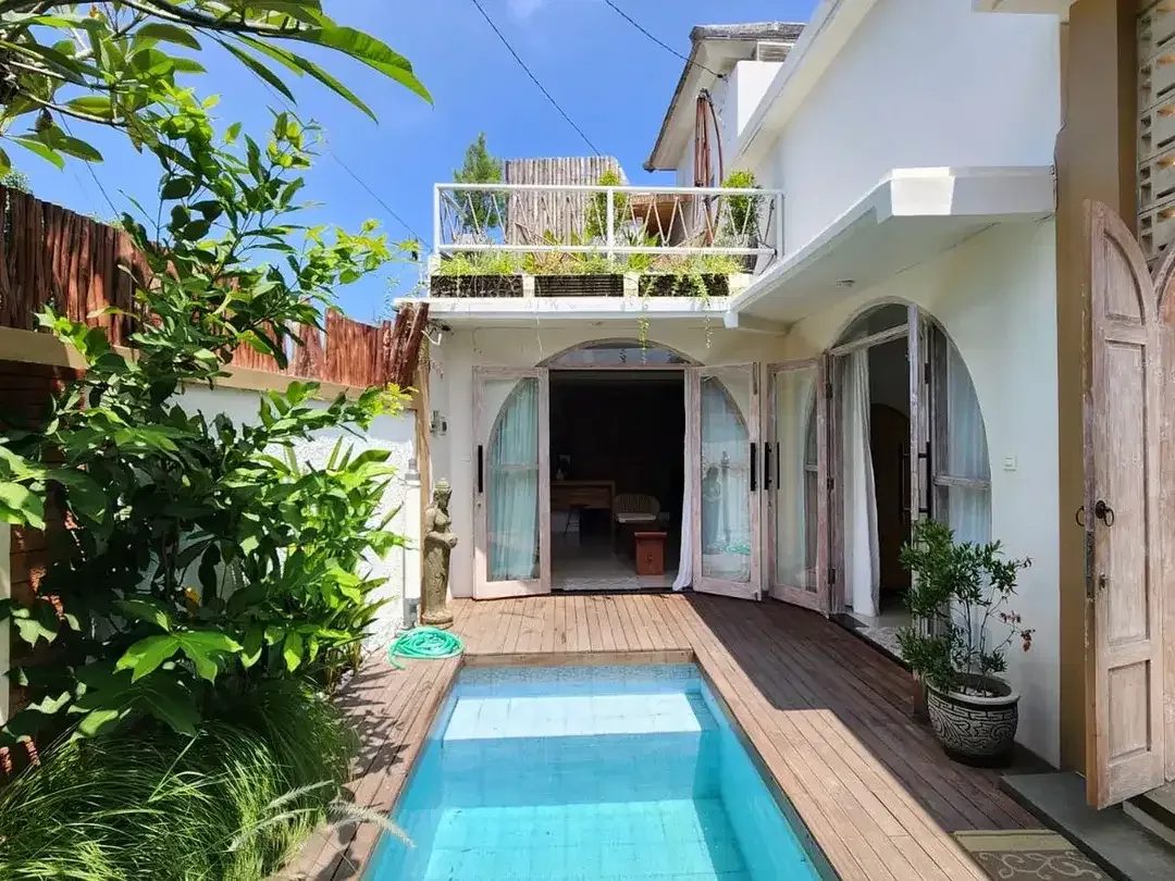 Stylish 3-Bedroom Villa with Rooftop Relaxation & Private Pool in Ungasan, Bali - Image 5 of 10