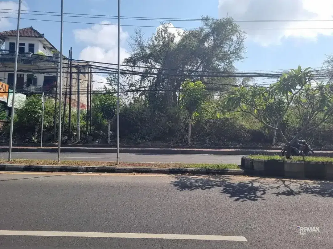 Tanah bagus dipinggir jalan by pass, dekat tol Nusa Dua. - Image 3 of 5