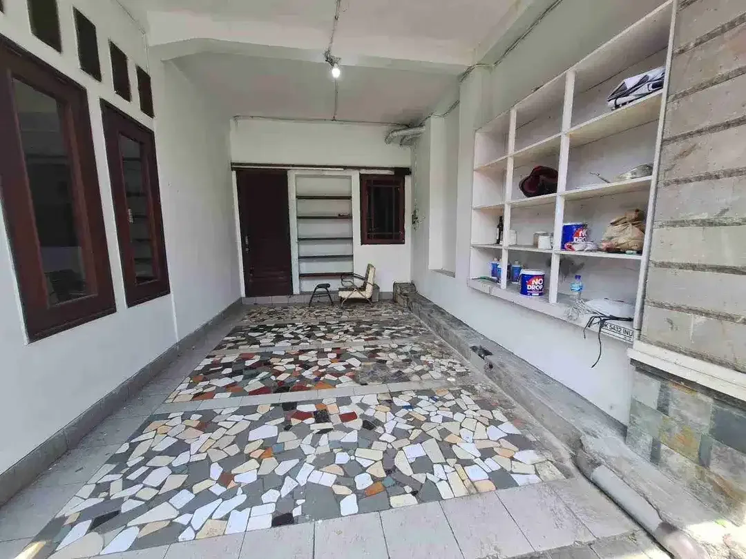 Rumah 2 Lantai dan 6 KT di Jl. Raya Pandu Dalung Kuta Utara - Image 3 of 9