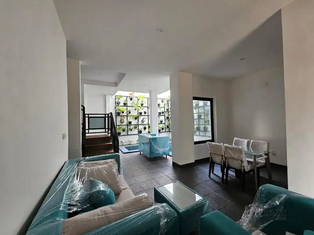 Rumah 3 Kamar Tidur Fully Furnished Dijual di Gunung Catur, Denpasar - Image 3 of 7
