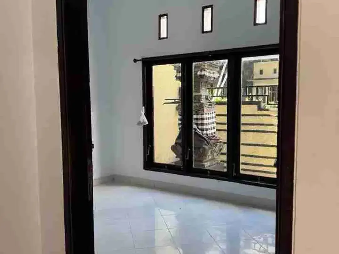 Rumah Siap Huni Terawat di Jalan Raya Muding Kerobokan - Image 9 of 10