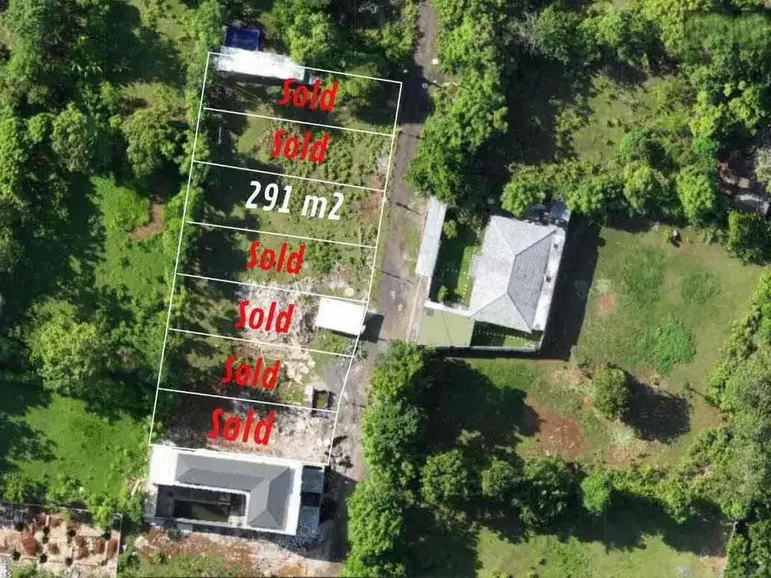 SMALL PLOT PINK ZONE 3 METERS TO THE BEACH BALANGAN AREA - Image 1 of 7