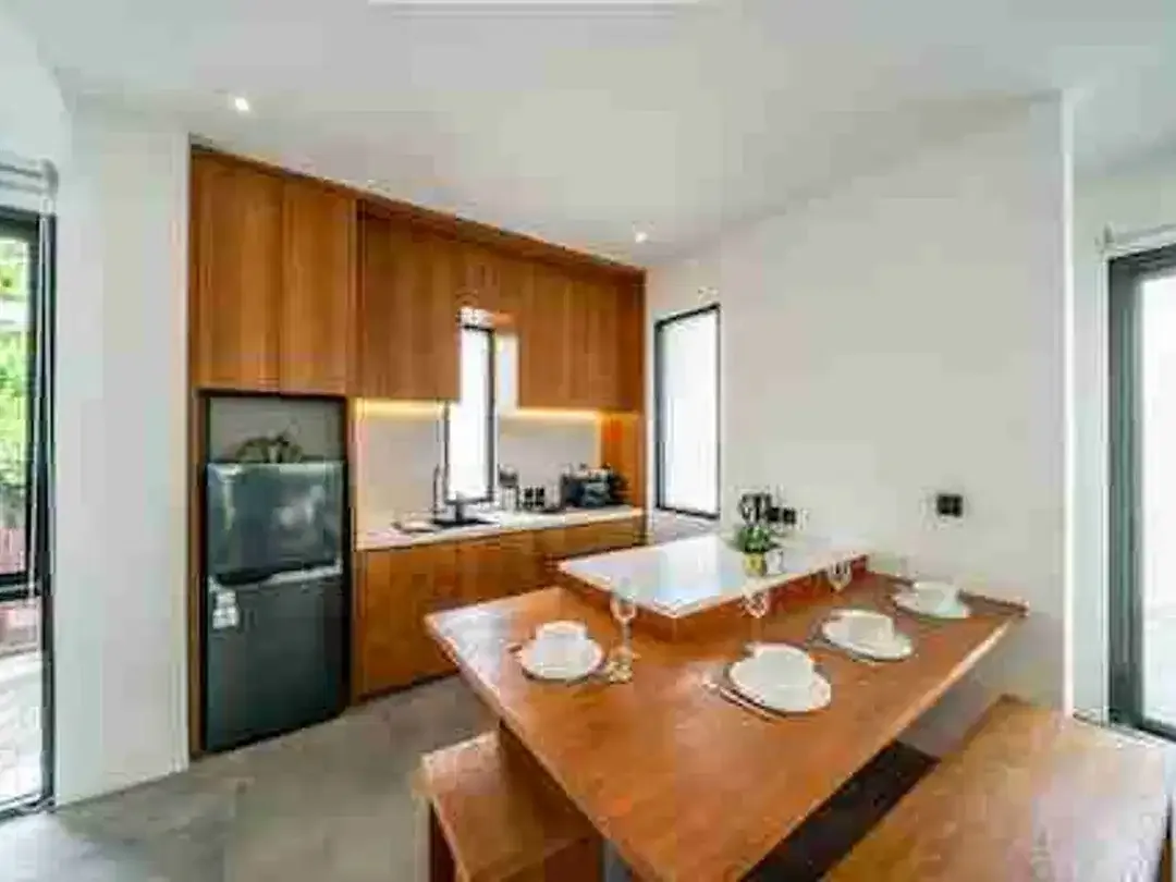 Villa Tropical Modern Tumbak Bayuh Canggu Dekat Pantai - Image 8 of 10
