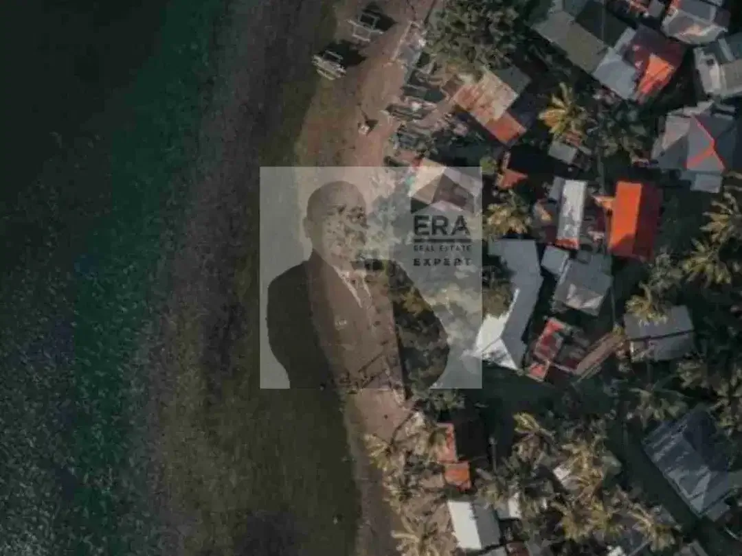Jual tanah di Canggu, Bali. Strategis di pinggir jalan. cocok untuk Villa, hotel, club maupun usaha lainnya. - Image 2 of 4