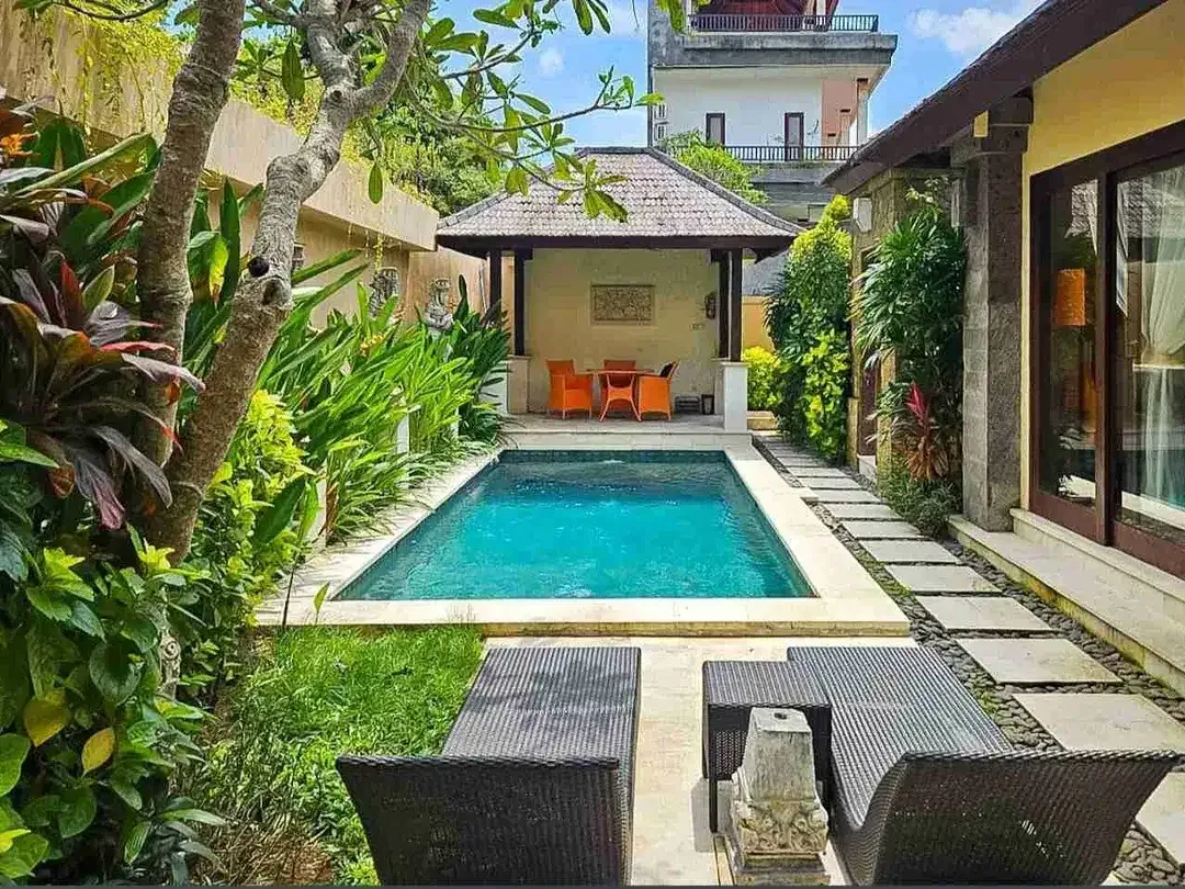 2 Storey VILLA FOR SALE in Uluwatu street, Ungasan Bali near Puri gading - Image 2 of 10