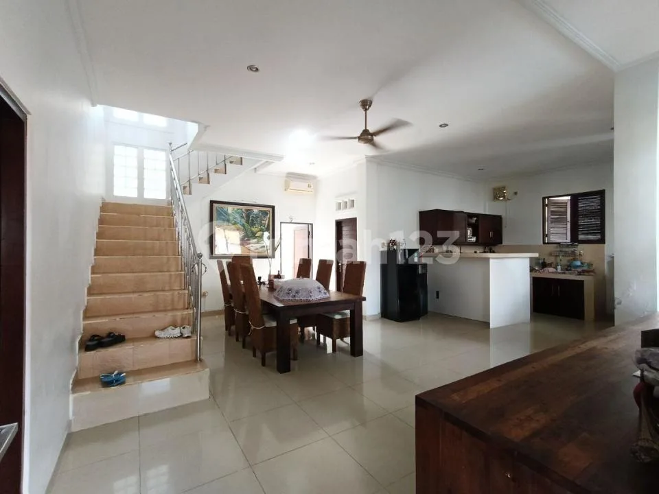 Dijual Rumah Semi Villa Denpasar Barat - Image 4 of 4