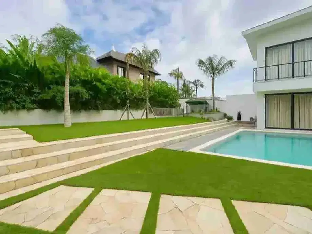 Luxury Villa 4BR Pererenan 5 Menit ke Pantai - Image 5 of 10