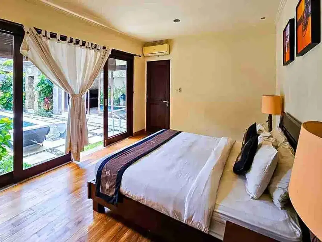 MINIMALISM VILLA FOR SALE FREHOLD JIMBARAN SOUTH OF KUTA BALI - Image 3 of 10