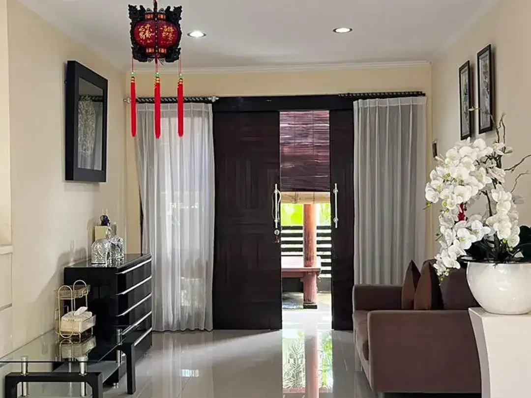Dijual Rumah Semi-Villa Mewah 2 Lantai Full Furnished di Setia Budi, Banyuning – Singaraja, Bali - Image 8 of 10