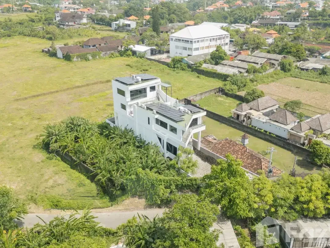 4 Bedroom Villa for sale in Denpasar Selata, Bali - Image 2 of 10