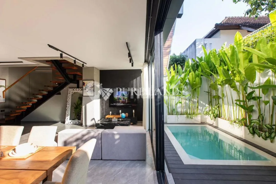 2Br Stylish Villa In Prime Umalas - Image 2 of 4