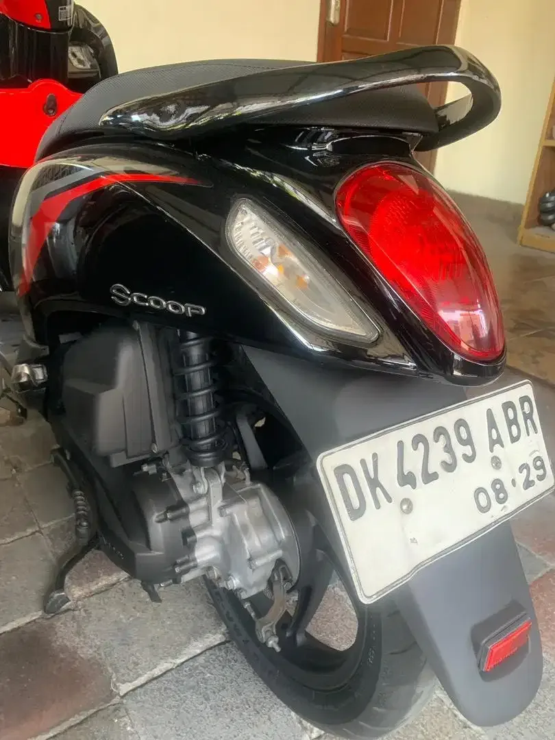 scoopy fi tahun 2014 - Image 2 of 3