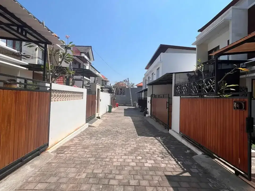 RUMAH MODERN TROPIS NUSA DUA PERABOT LENGKAP SIAP - Image 8 of 10