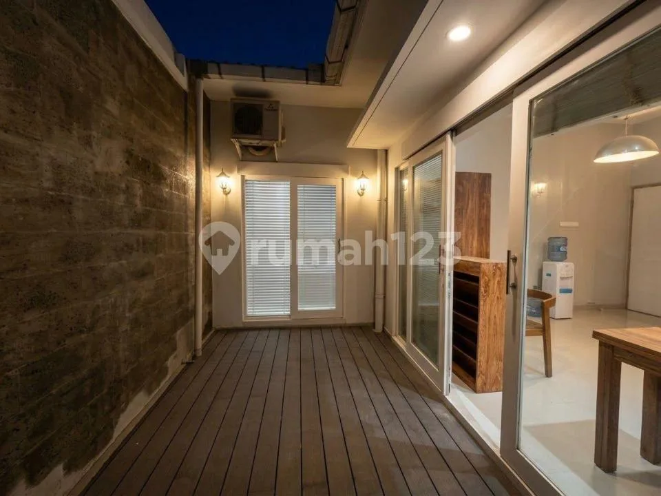 Modern Home In One Gate System Complex - Kesambi, Kerobokan - Image 1 of 4