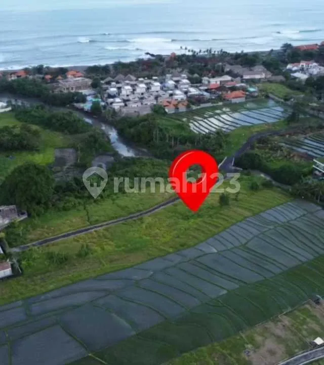 Tanah Dekat Pantai di Pererenan Canggu dengan Akses Jalan Aspal - Image 1 of 4