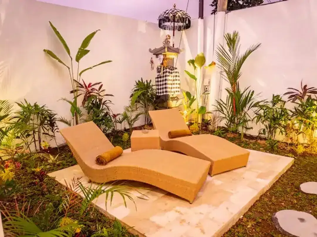 Leasehold - The Ultimate Ubud Estate: 2 Bedrooms Villa + Extra Development Land to Double Your Property Potential. - Image 10 of 10