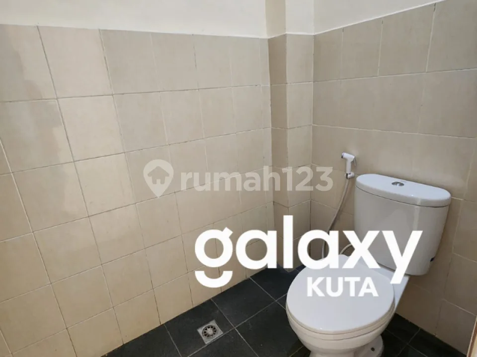 Dijual Ruko 3 Lantai Lokasi Sangat Strategis di Taman Griya Jimbaran Badung - Bali - Image 4 of 4