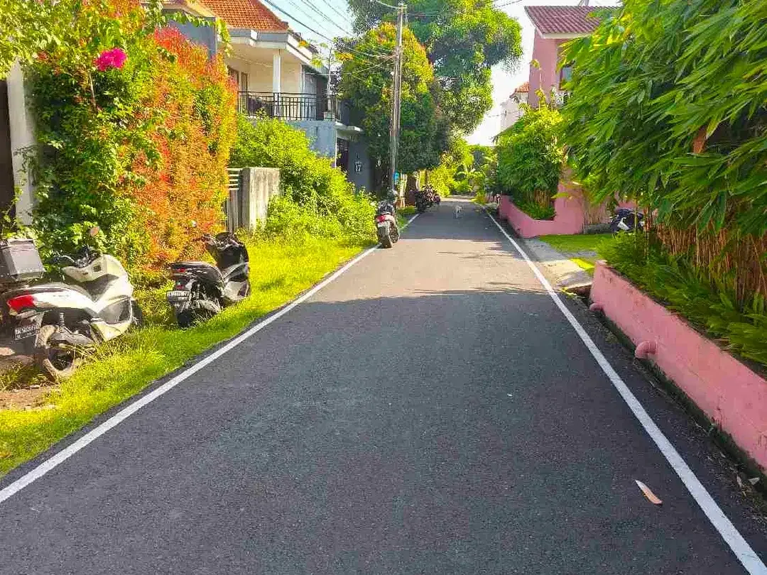 dijual rumah 3 kamar tidur+ halaman dekat pantai Balangan Jimbaran Badung Bali - Image 8 of 8