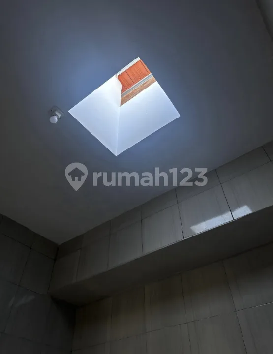 Dikontrakan Rumah Jalan Taman Baruna Jimbaran - Image 2 of 4