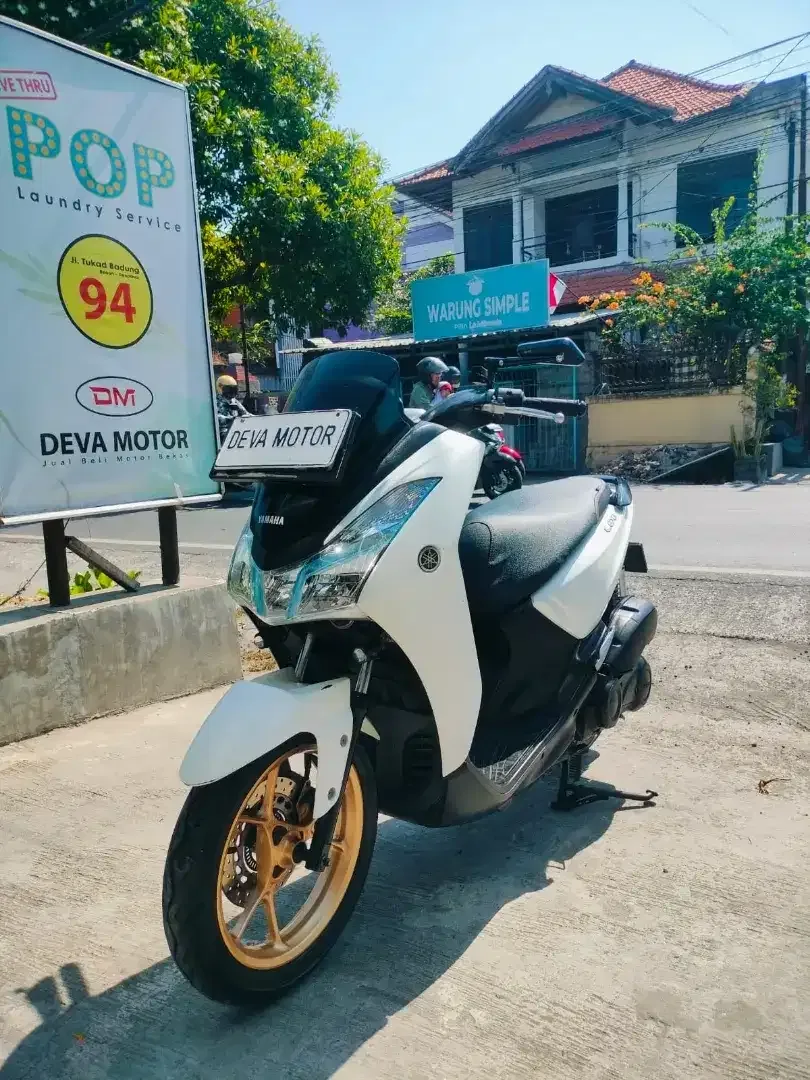 Lexi 2019 putih DP kredit 3,5 jt Deva motor - Image 2 of 8