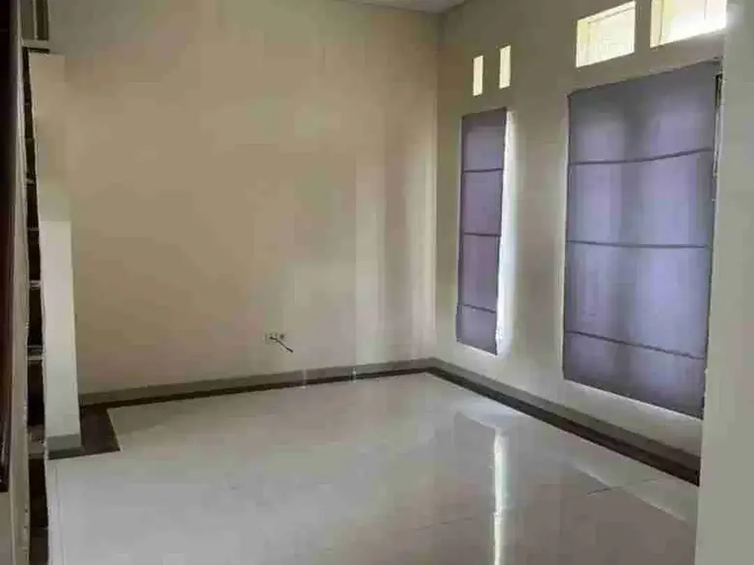 Rumah 2 Lantai Siap Huni di Raya Tukad Pancoran Panjer - Image 4 of 10