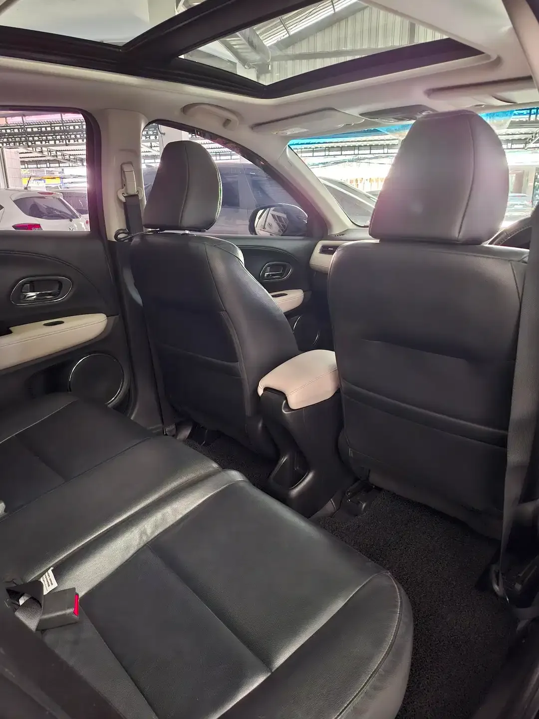Honda HRV 1.8 Prestige - Image 7 of 7