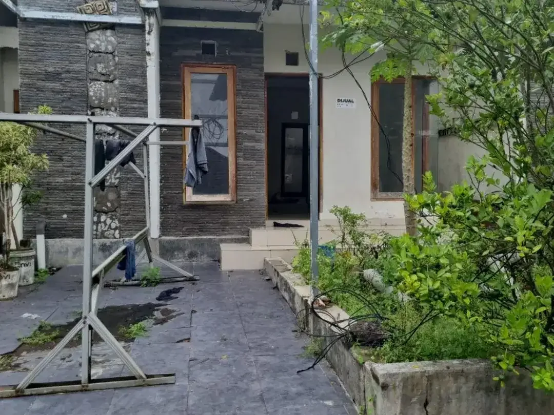 RUMAH HARGA DIBAWAH NJOP ROYA GRIYA LOKA TABANAN - Image 1 of 7