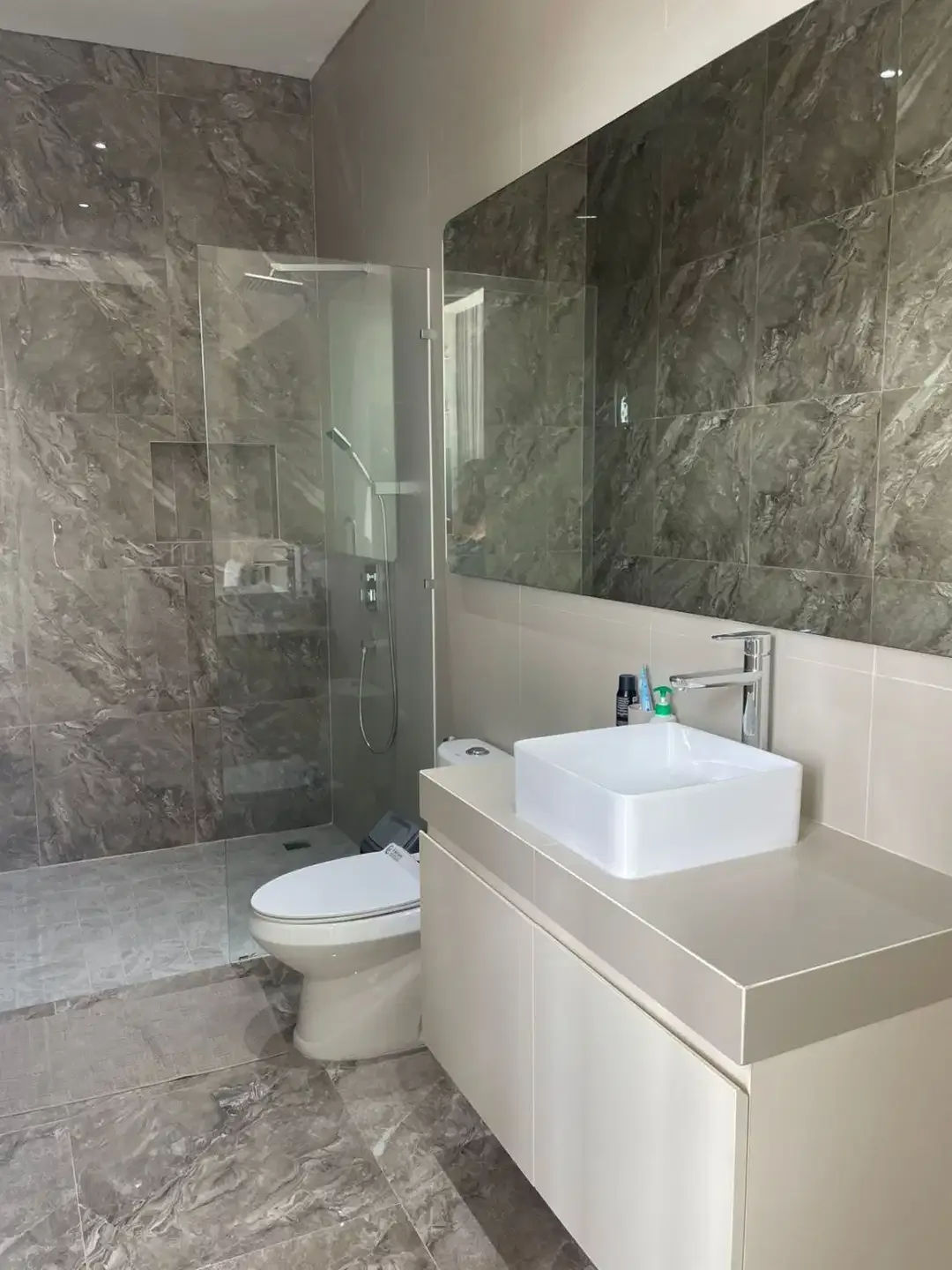 Brand New Villa Semat Canggu Walking Distance to Berawa Beach - Image 4 of 10