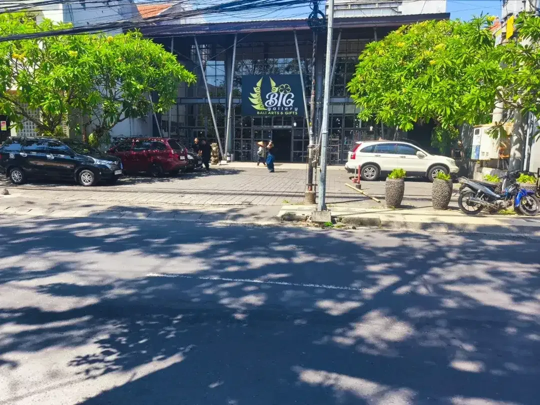Gedung Komersial Strategis Disewakan di Pusat Kuta, Badung - Image 8 of 10