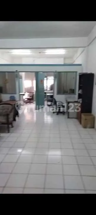 Ruko 3 Lt Beserta Isi Nya Kondisi Bagus Di By Pas Ngurah Rai Kuta - Image 3 of 4