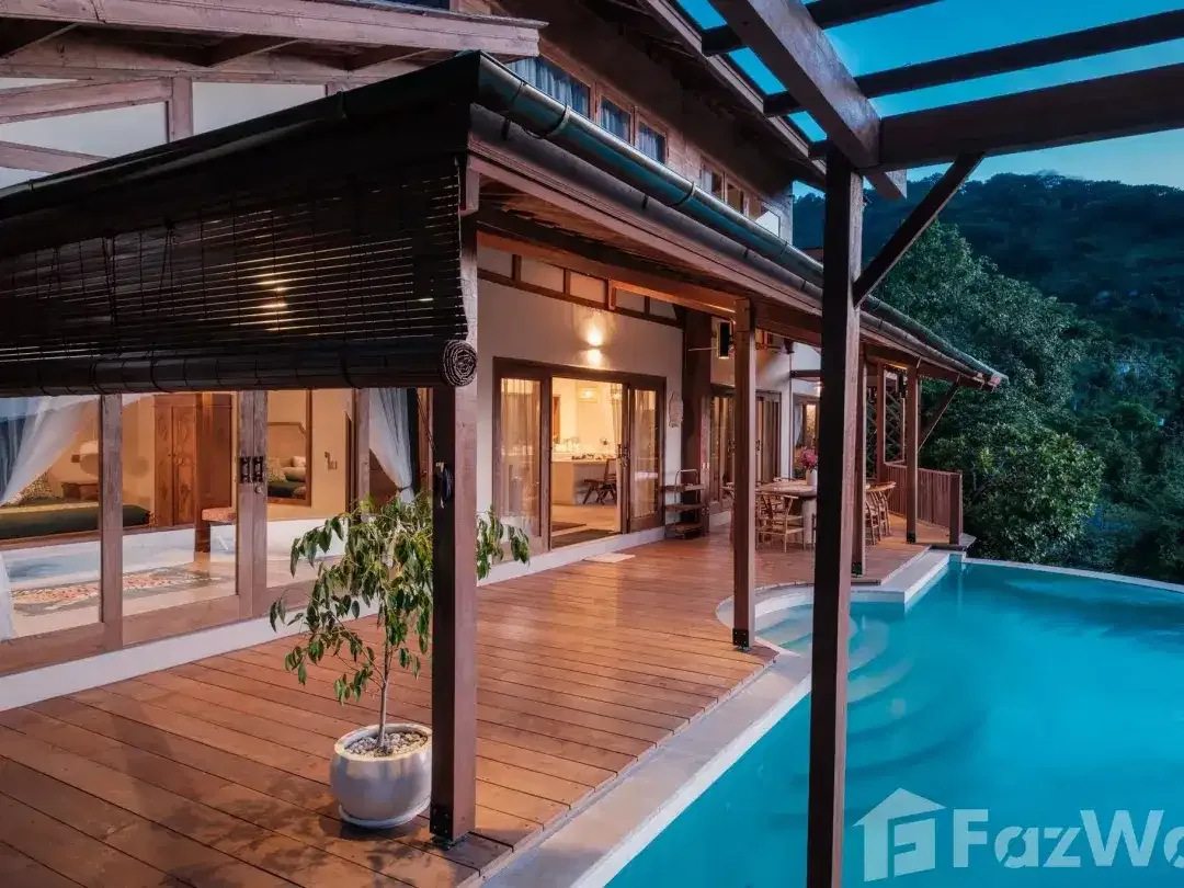 4 Bedroom Villa for sale in Amed, Bali - Image 3 of 10