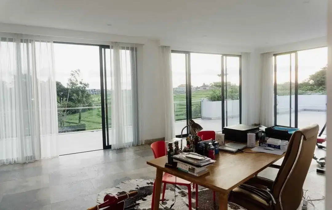 DIJUAL/DISEWAKAN VILLA LUXURY VIEW SAWAH & SUNSET DI PERERENAN - Image 9 of 10