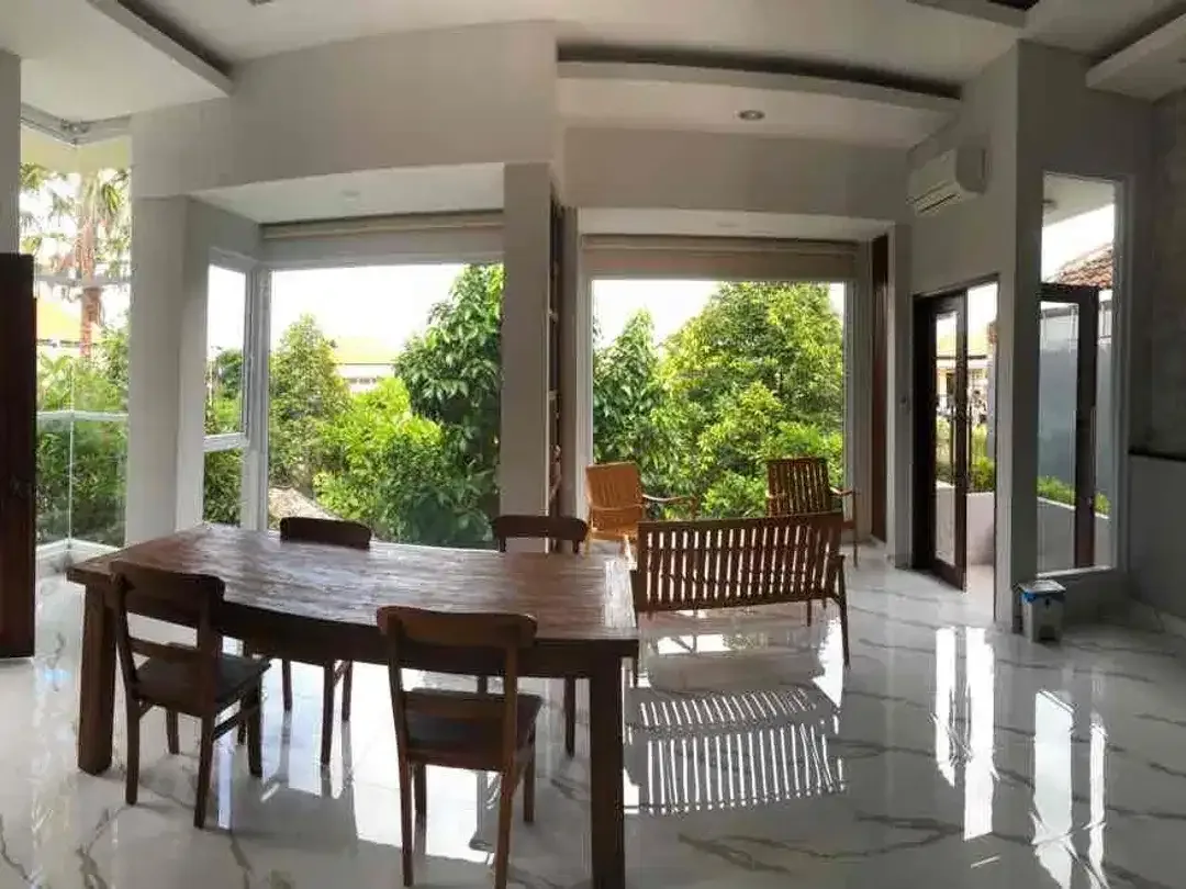 Rumah MEWAH Kawasan PREMIUM di PUSAT Kota Jl Tukad Badung Denpasar - Image 10 of 10