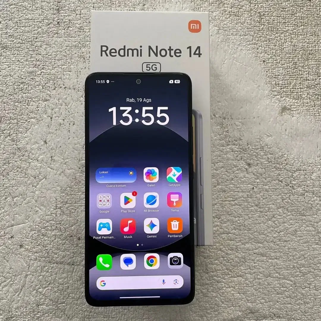 Redmi Note 14 5G Warna Midnight Black 12/512GB - Image 1 of 4