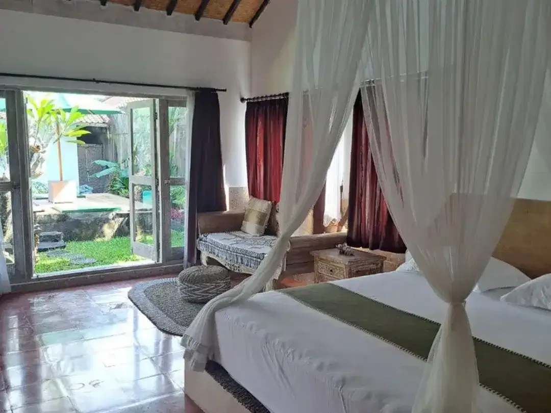 Villa minimalis lingkungan aman dan nyaman Disewakan, di Sanur Kauh - Image 3 of 8
