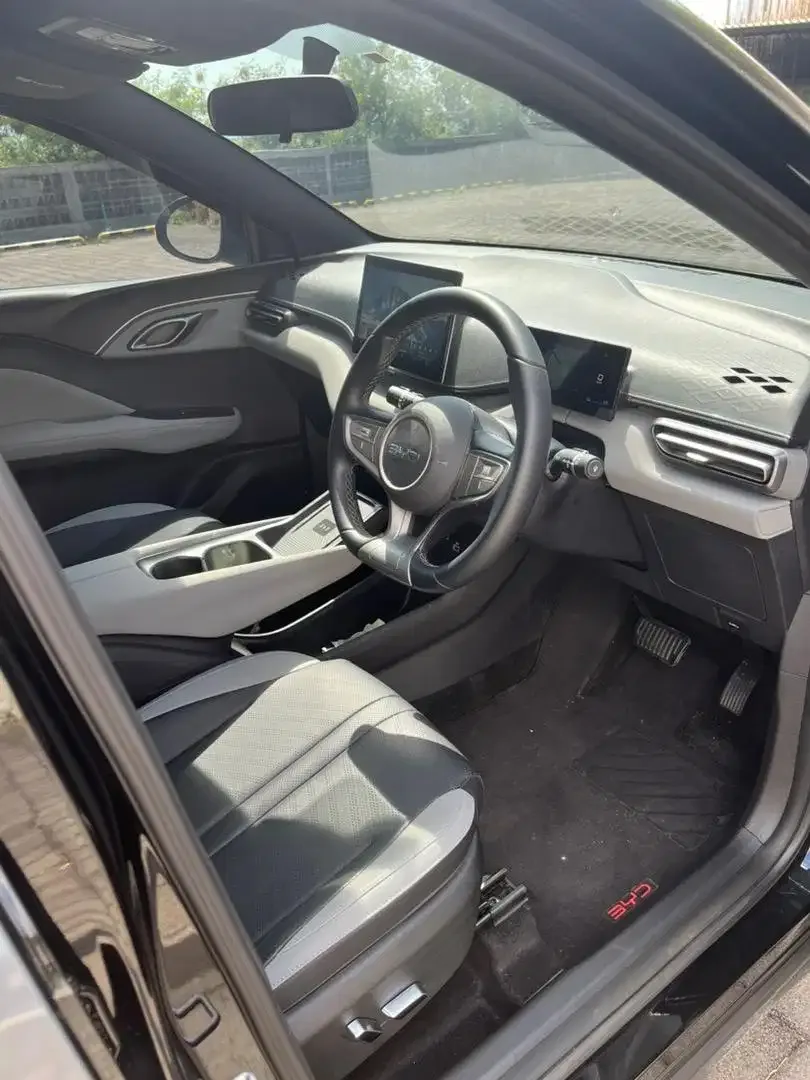 BYD Atto 1 2025 Listrik - Image 9 of 10
